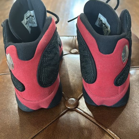 Air Jordan 13 Retro GS Bred - Picture 3 of 5